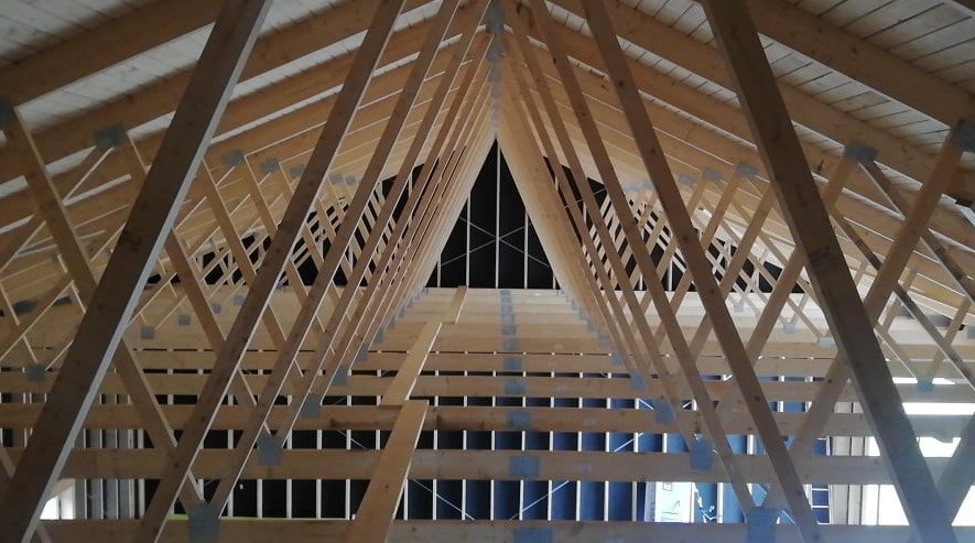 Takstolar i eit reiskapsbygg, Trøndelag